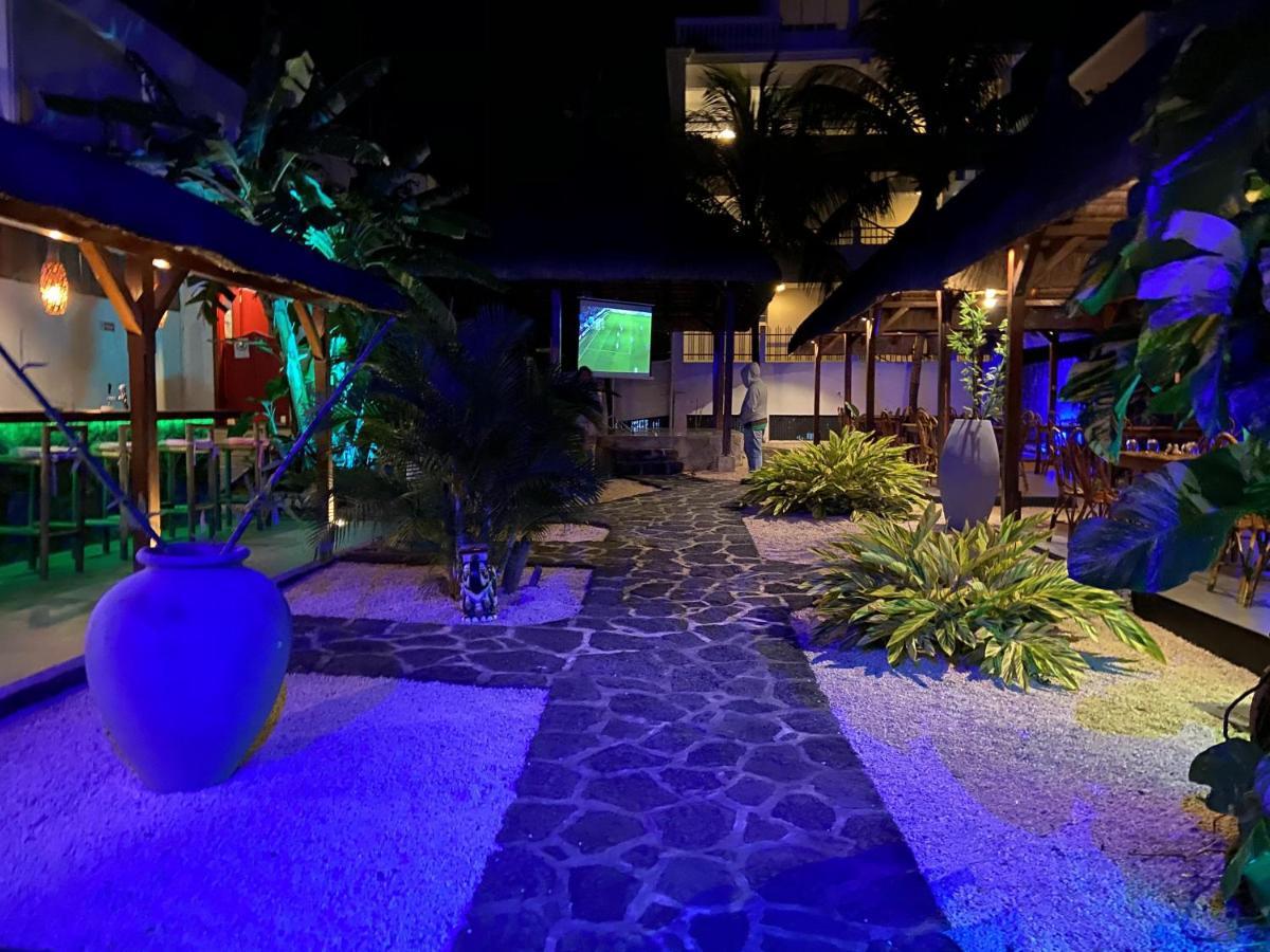Cosi Holiday Mont-Choisy Buitenkant foto